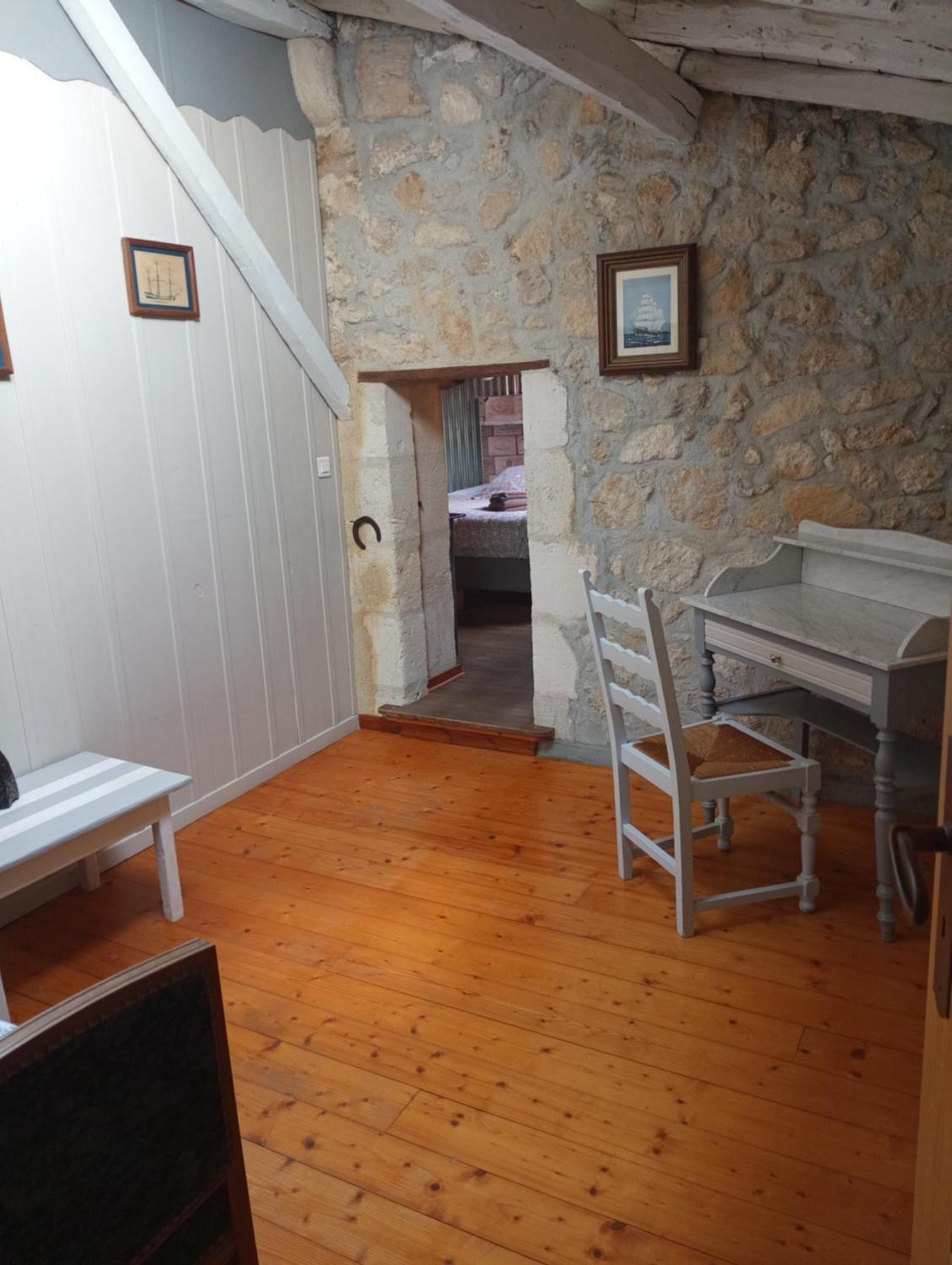 La Girondine Bed & Breakfast Galgon Exterior photo